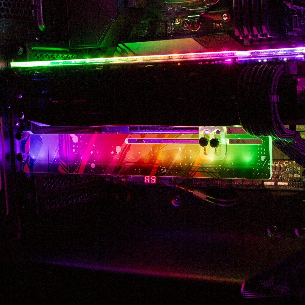 Red 80s Fury RGB GPU Support Bracket - V1Tech